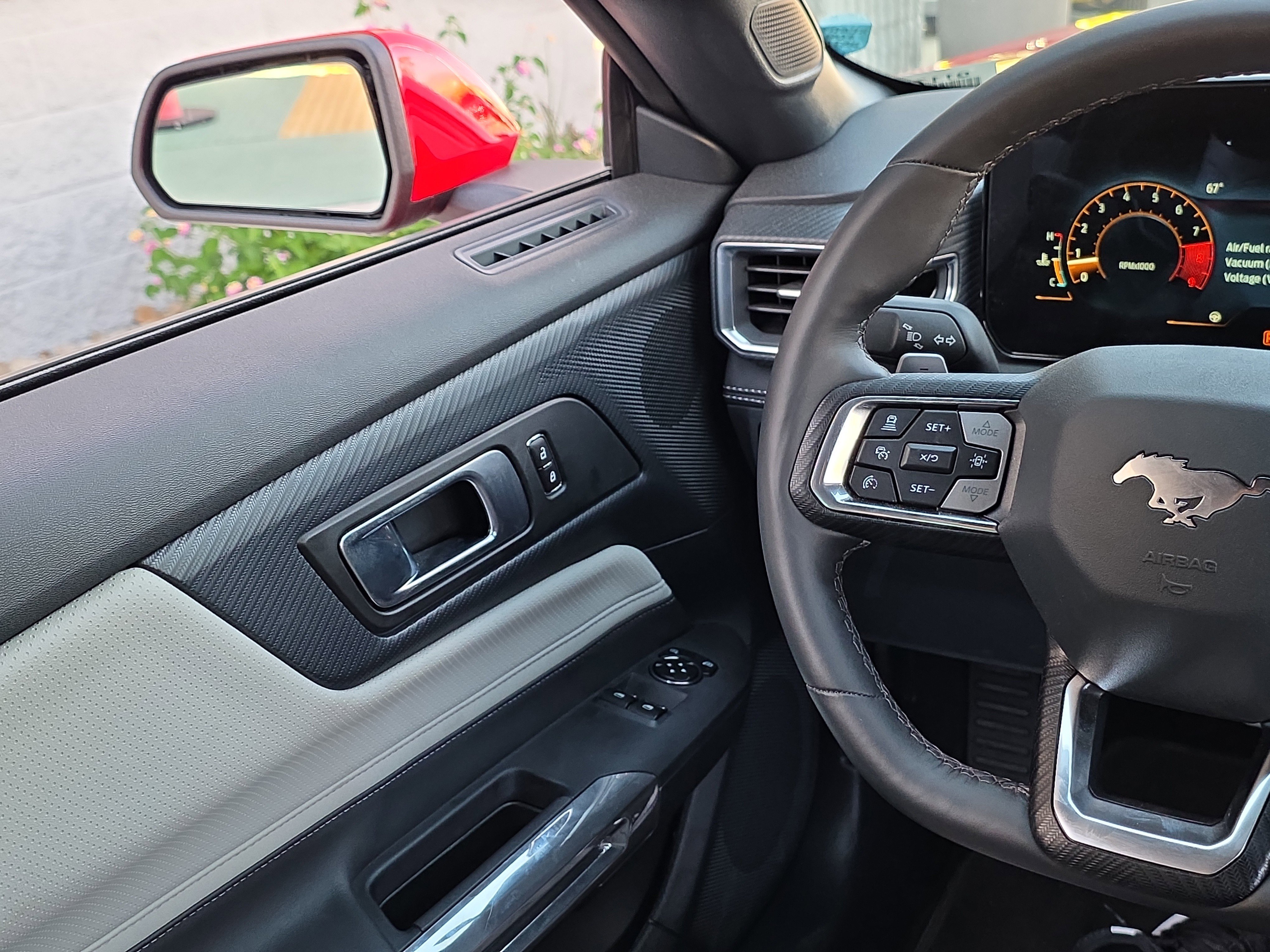 Used 2024 Ford Mustang GT Premium image 25