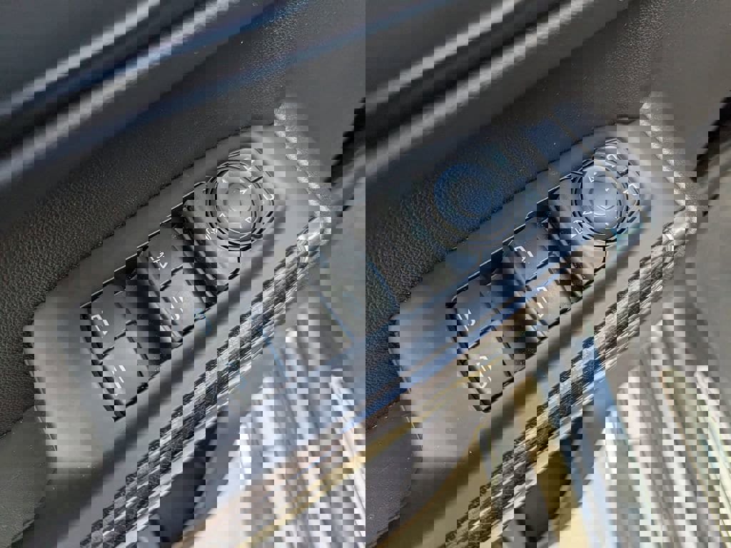 Certified 2020 Chevrolet Silverado 1500 LT w/ All-Star Edition image 15