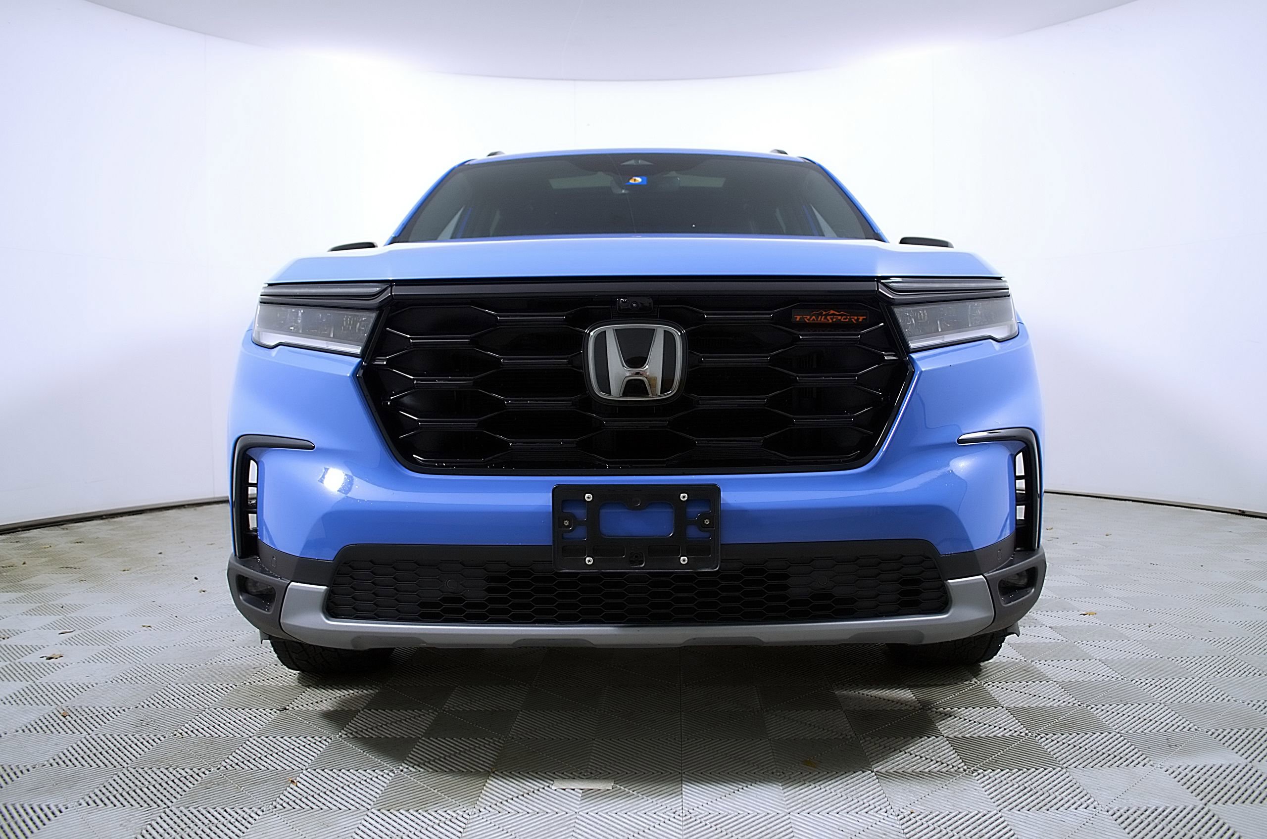 Used 2023 Honda Pilot TrailSport image 6