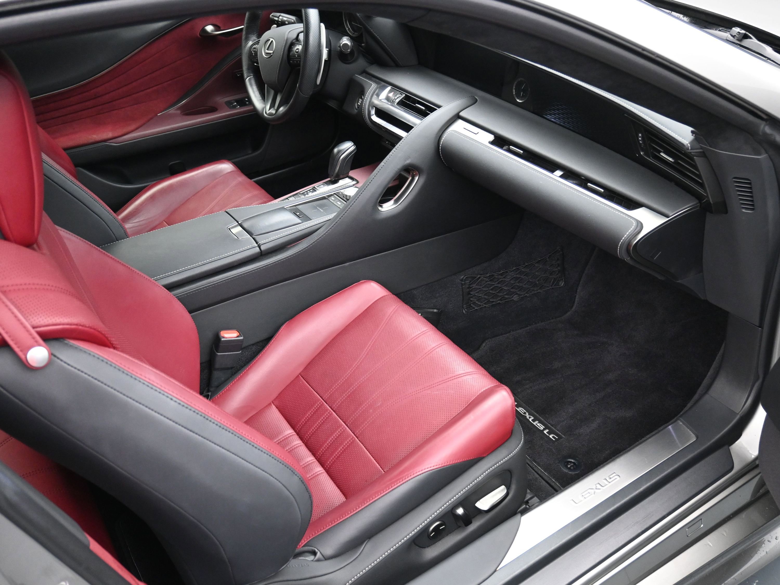 Used 2018 Lexus LC 500 Coupe w/ Touring Package image 10