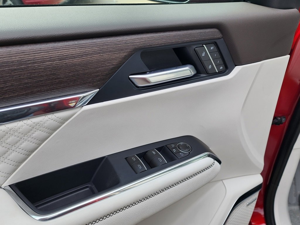 New 2026 GMC Acadia Denali w/ Super Cruise Package image 14