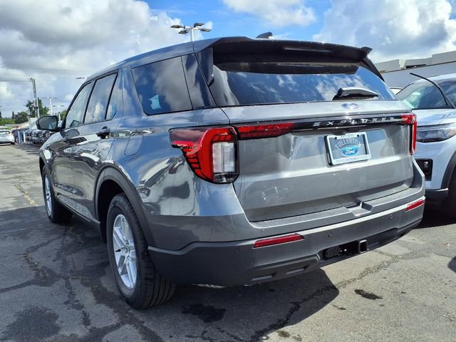 New 2026 Ford Explorer Active image 4