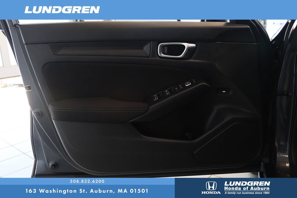 Used 2025 Honda Civic Sport image 10