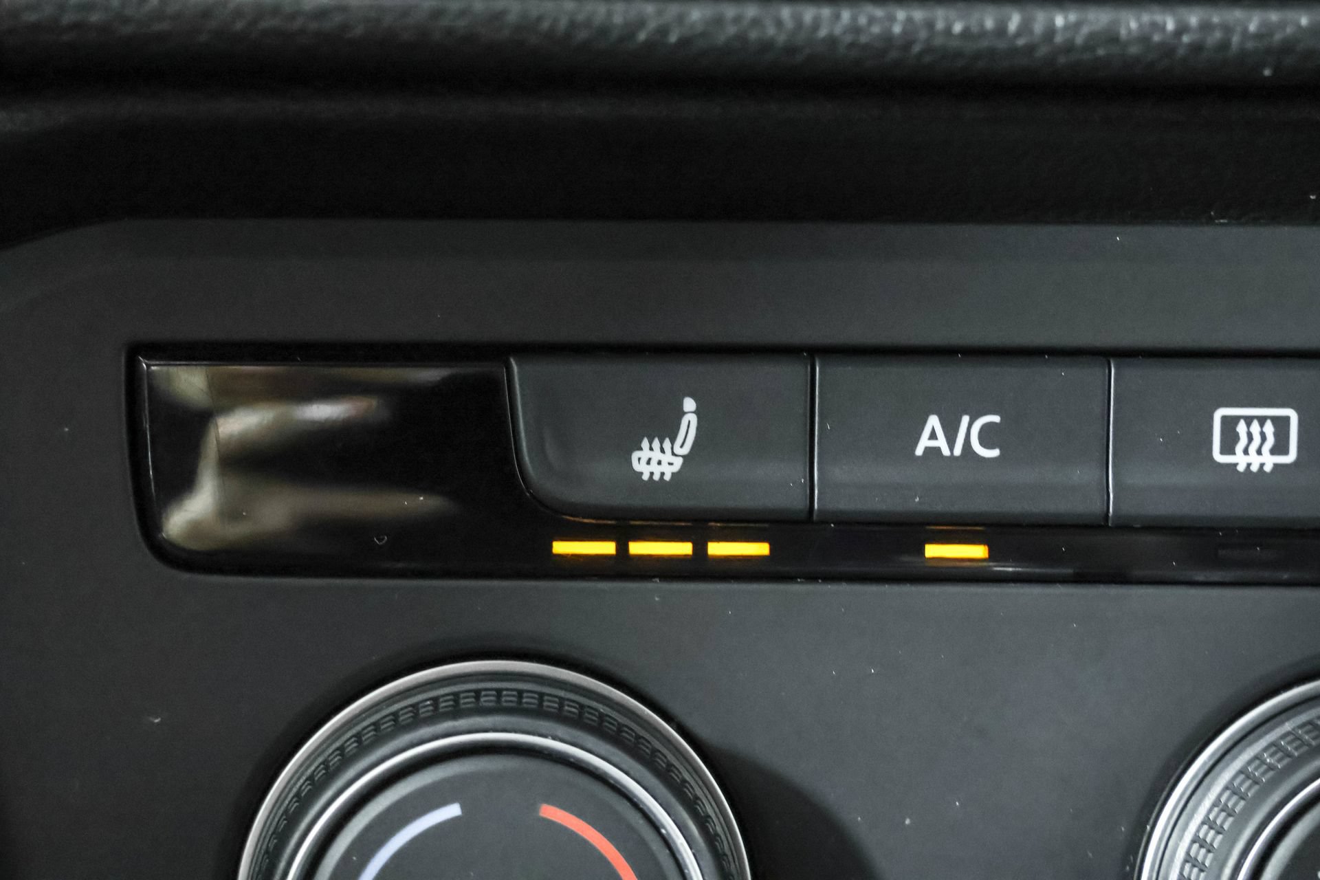 Used 2022 Volkswagen Taos SE AWD/4WD image 30
