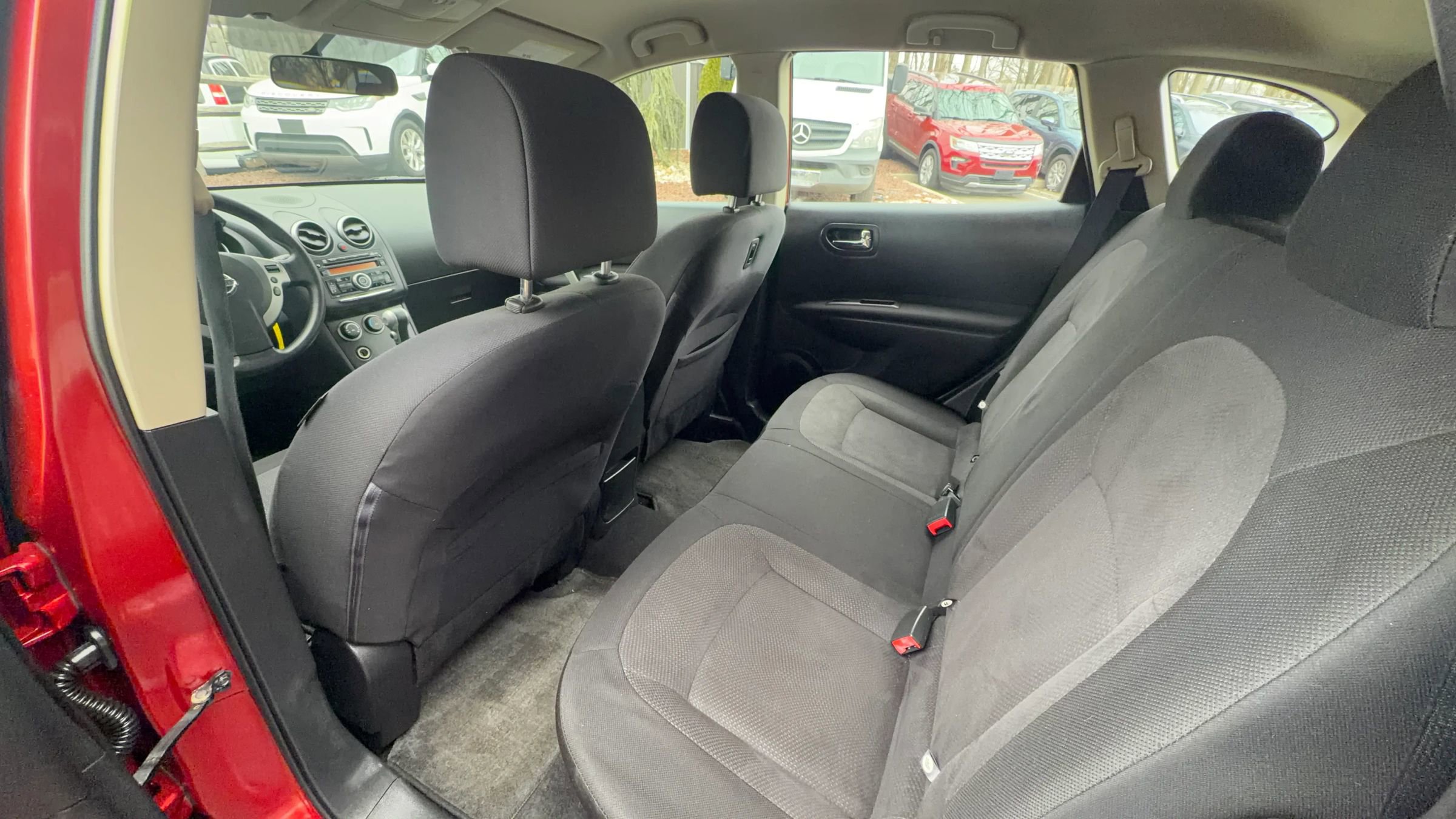 Used 2011 Nissan Rogue S image 19