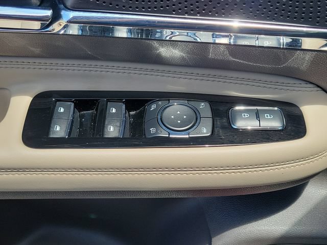 Certified 2024 Lincoln Corsair Reserve FWD image 17
