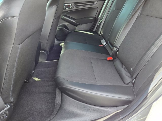 Used 2025 Honda Civic Sport image 10