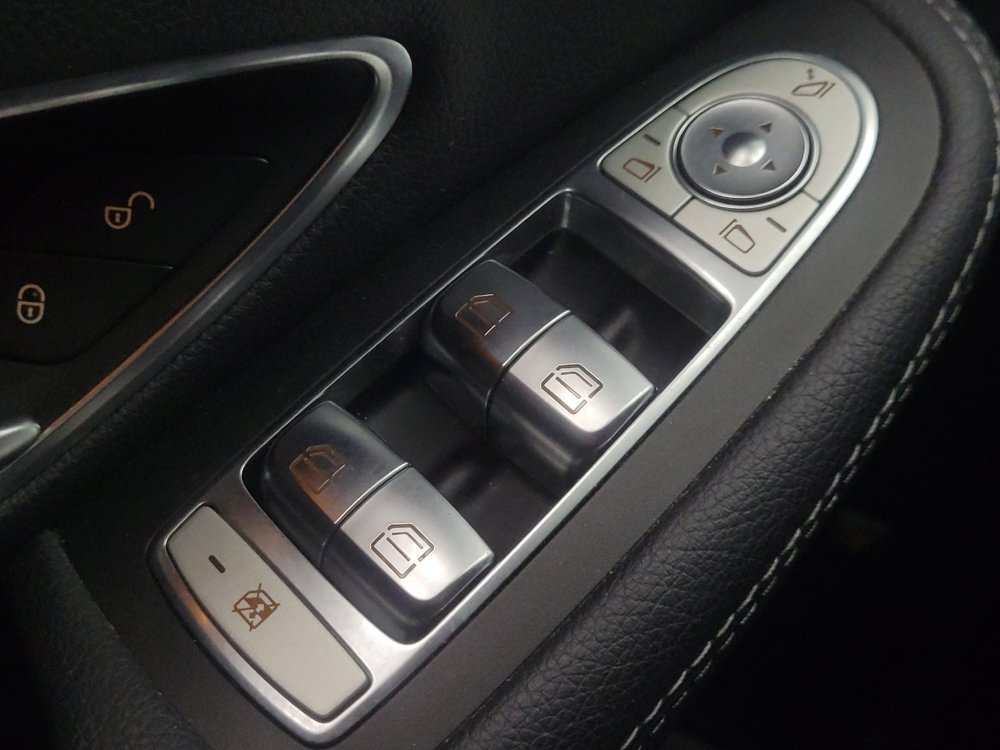 Used 2016 Mercedes-Benz C 300 4MATIC Sedan w/ Multimedia Package image 27