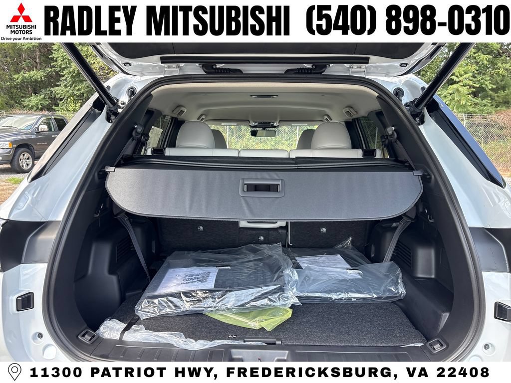 New 2026 Mitsubishi Outlander SE AWD/4WD image 14
