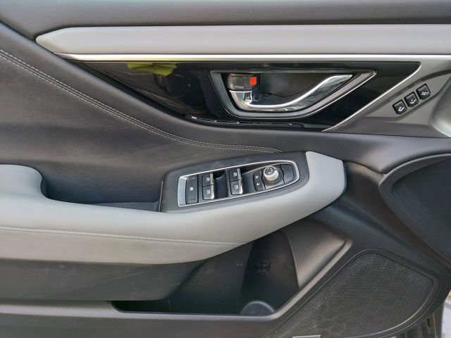 Used 2023 Subaru Outback Limited image 43