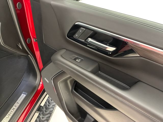 Certified 2025 Chevrolet Tahoe Z71 w/ Z71 Off-Road Package AWD/4WD image 15
