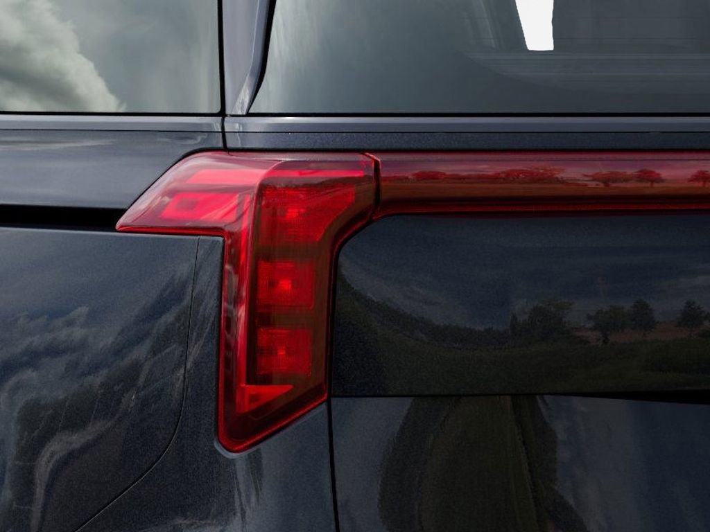 New 2026 Kia Carnival SX w/ SX Dark Edition Package image 11