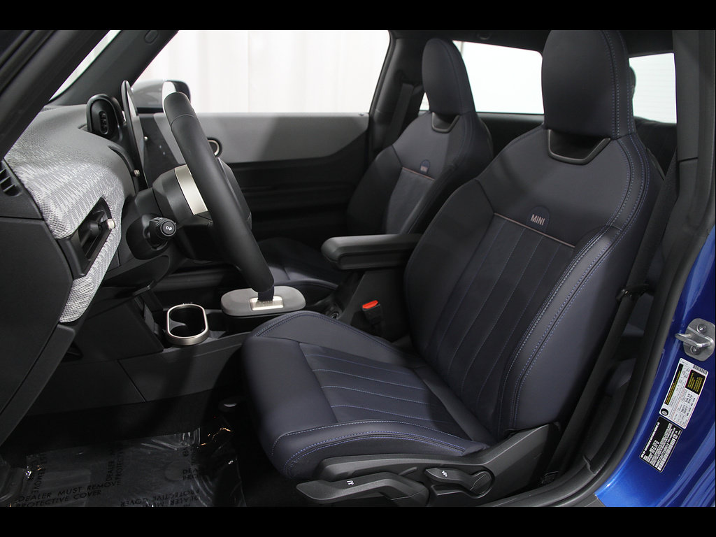 Used 2026 MINI Cooper S FWD image 5