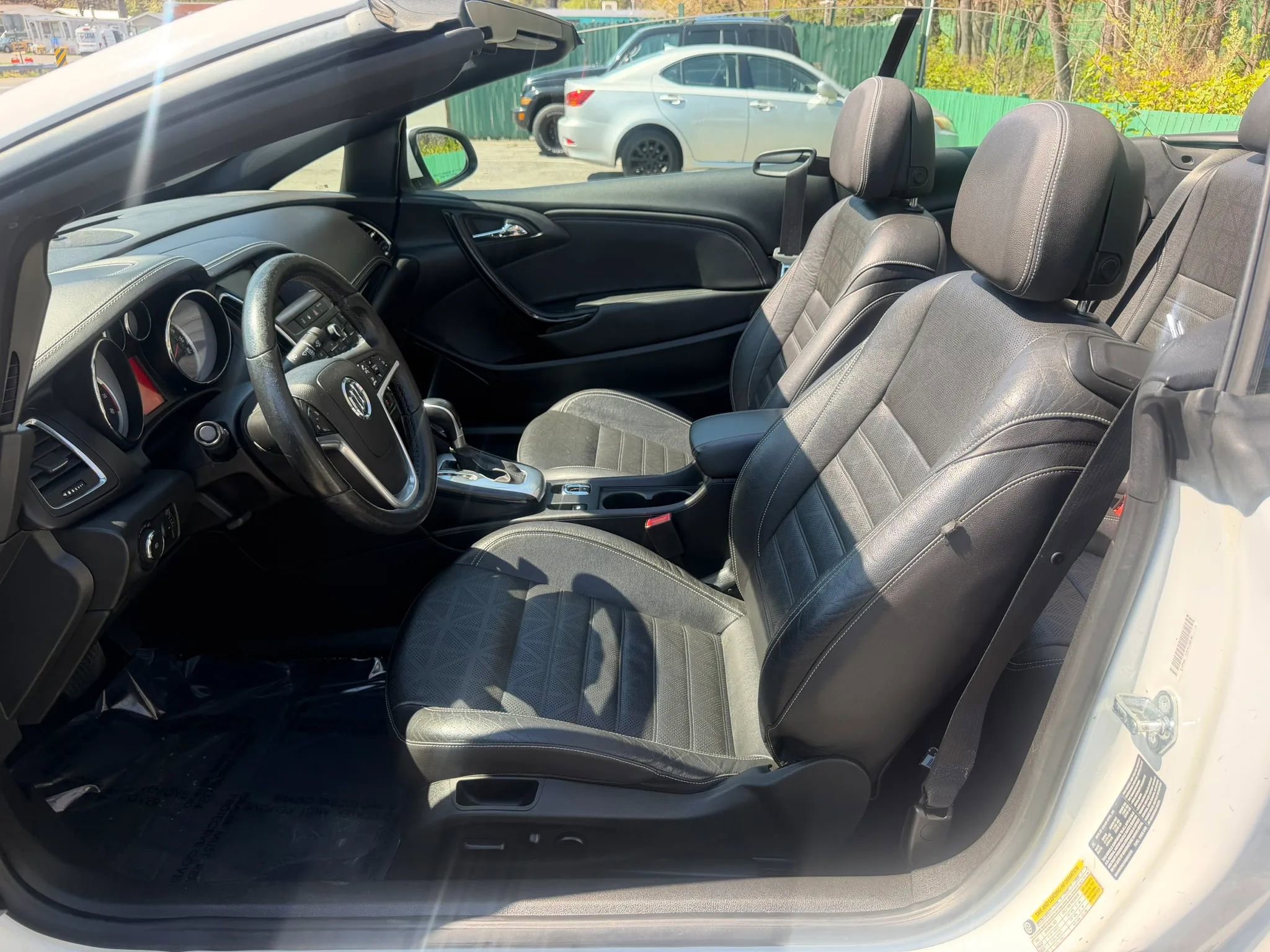 Used 2016 Buick Cascada image 21