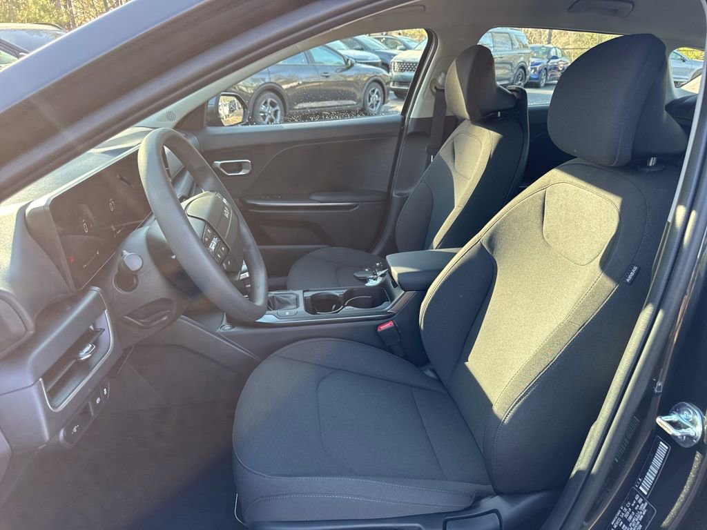 New 2026 Kia K4 LXS image 10