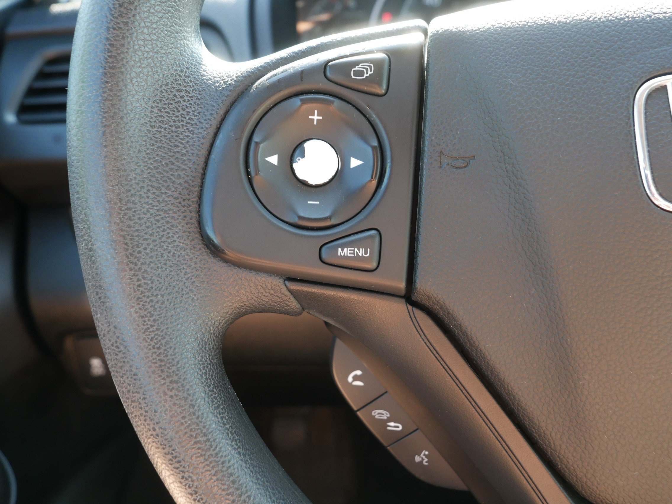Used 2015 Honda CR-V LX image 30