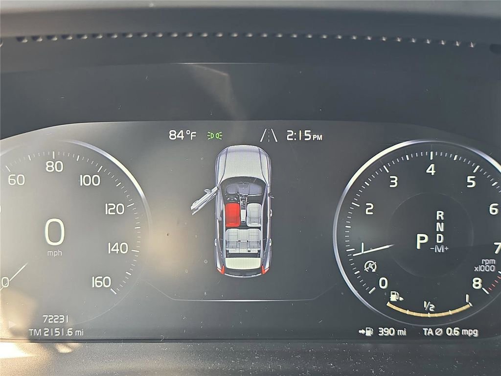 Used 2020 Volvo XC40 T5 Momentum image 20