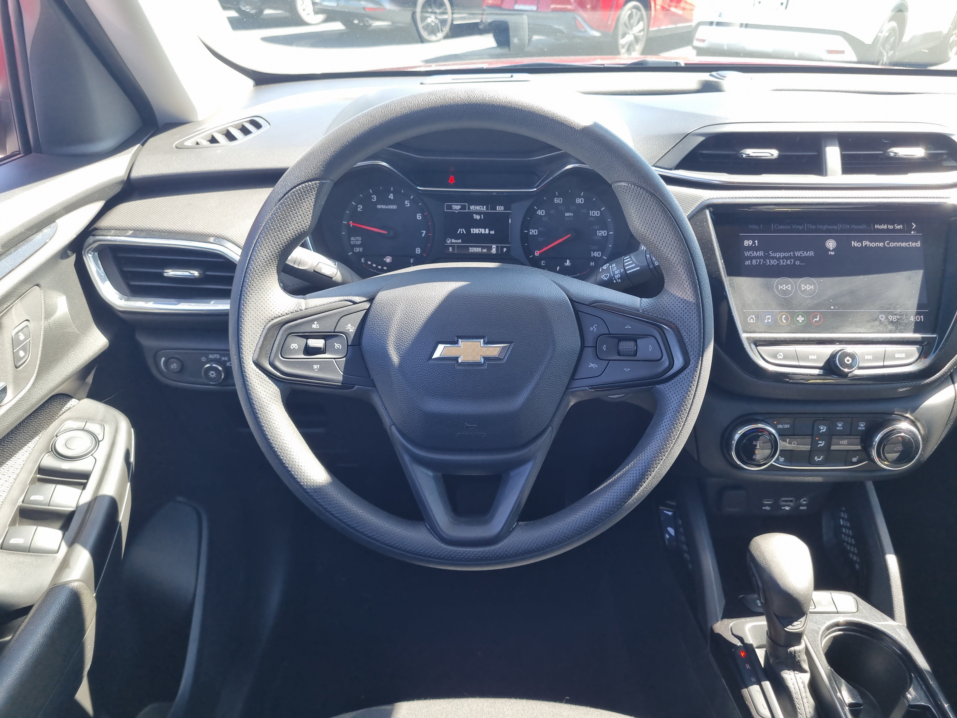 Used 2023 Chevrolet TrailBlazer LT w/ Convenience Package FWD image 15