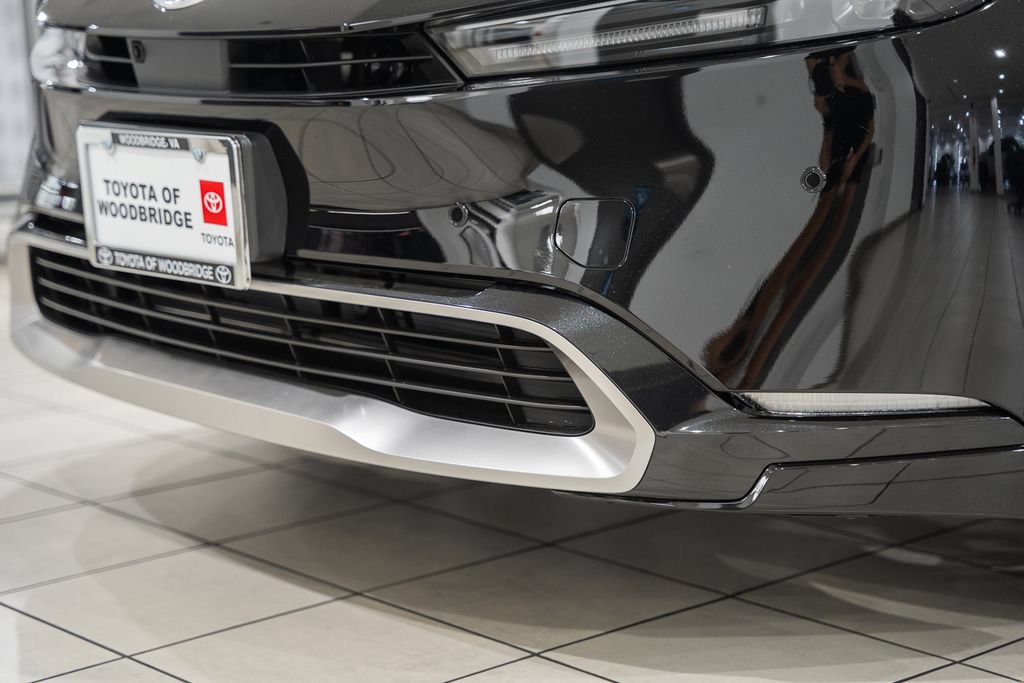 New 2027 Toyota Prius Plug-In Hybrid w/ Limited Premium Package FWD image 13
