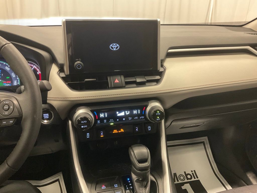 Used 2024 Toyota RAV4 XLE image 23
