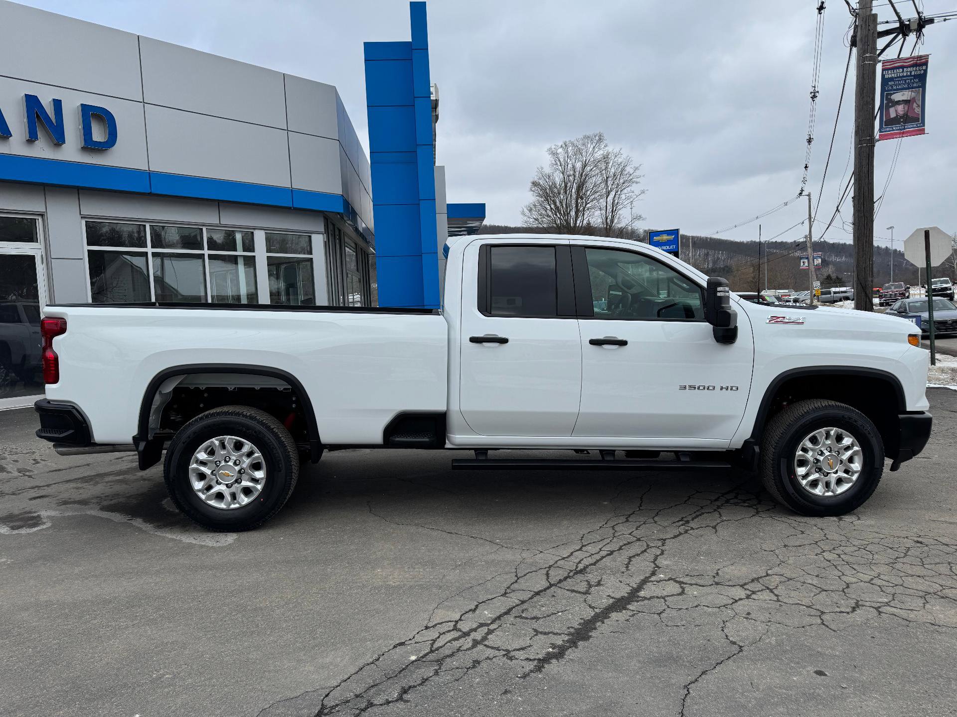 New 2026 Chevrolet Silverado 3500 W/T image 8