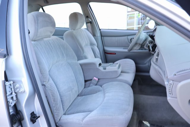 Used 2001 Buick Century Custom w/ Premium Pkg image 15