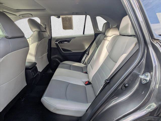 Used 2021 Toyota RAV4 Limited image 12