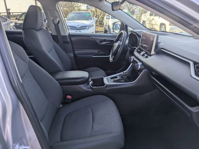 Used 2024 Toyota RAV4 XLE image 30