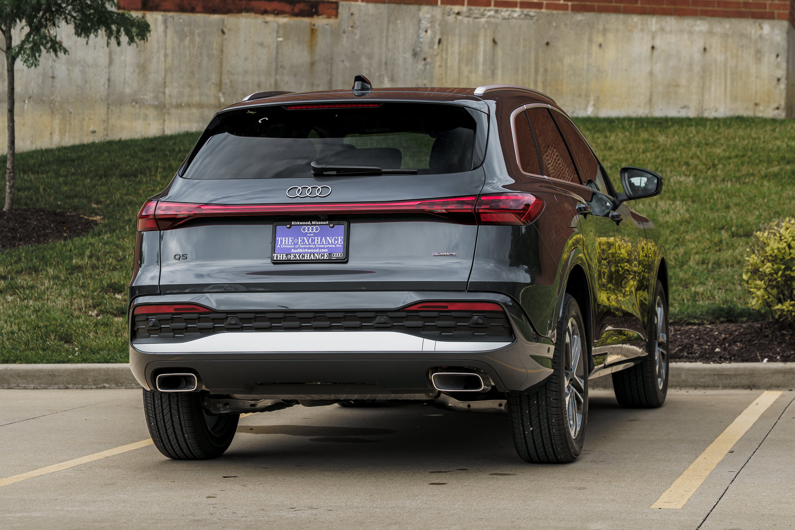 Certified 2025 Audi Q5 Premium AWD/4WD image 4