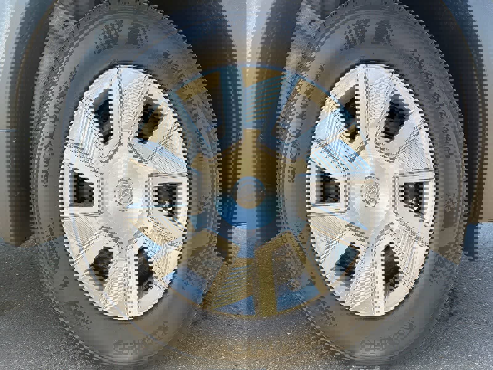 Certified 2026 Nissan Kicks S image 9