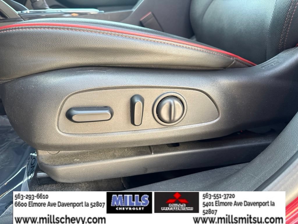 Used 2024 Chevrolet TrailBlazer RS w/ Convenience Package AWD/4WD image 11