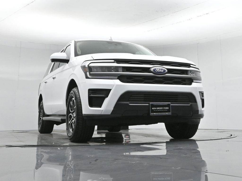 Certified 2024 Ford Expedition Max XLT image 53