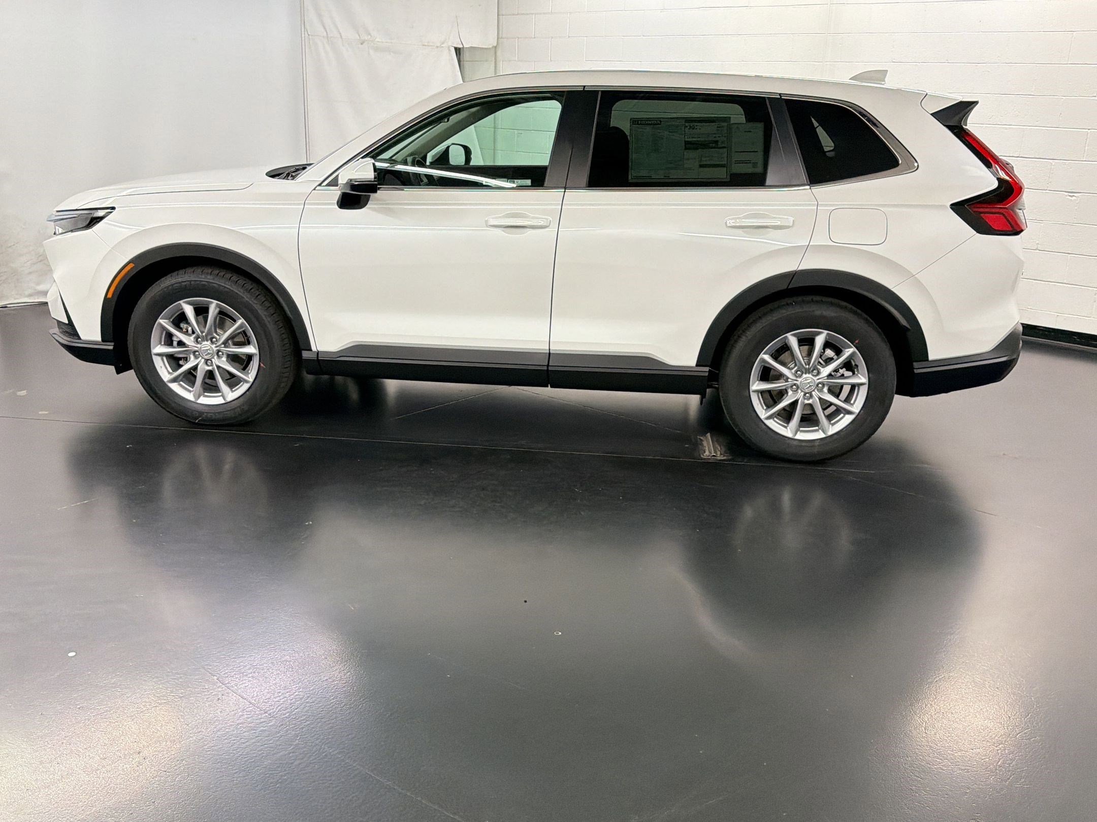 New 2026 Honda CR-V EX image 2