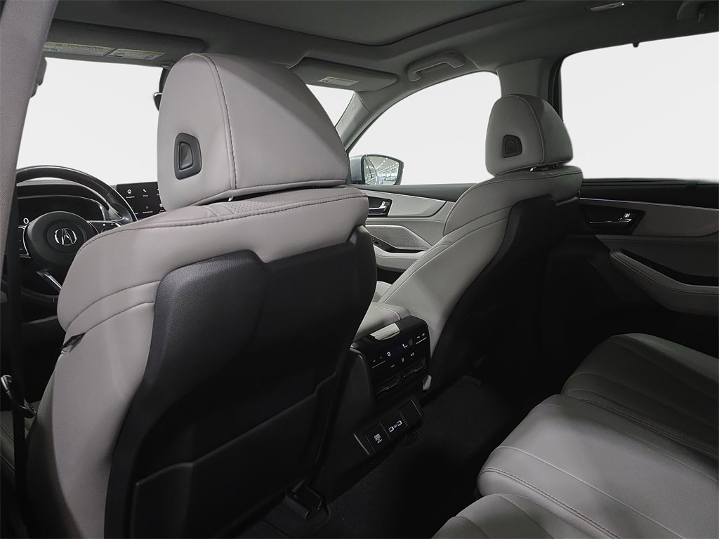 Used 2023 Acura MDX FWD w/ Technology Package image 13
