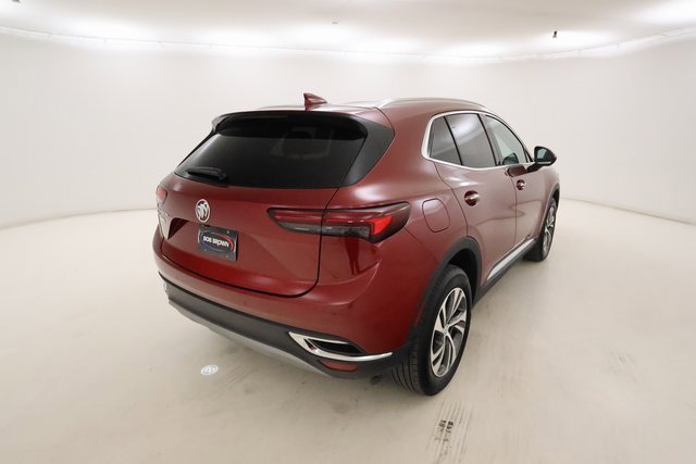 Used 2023 Buick Envision Essence image 3