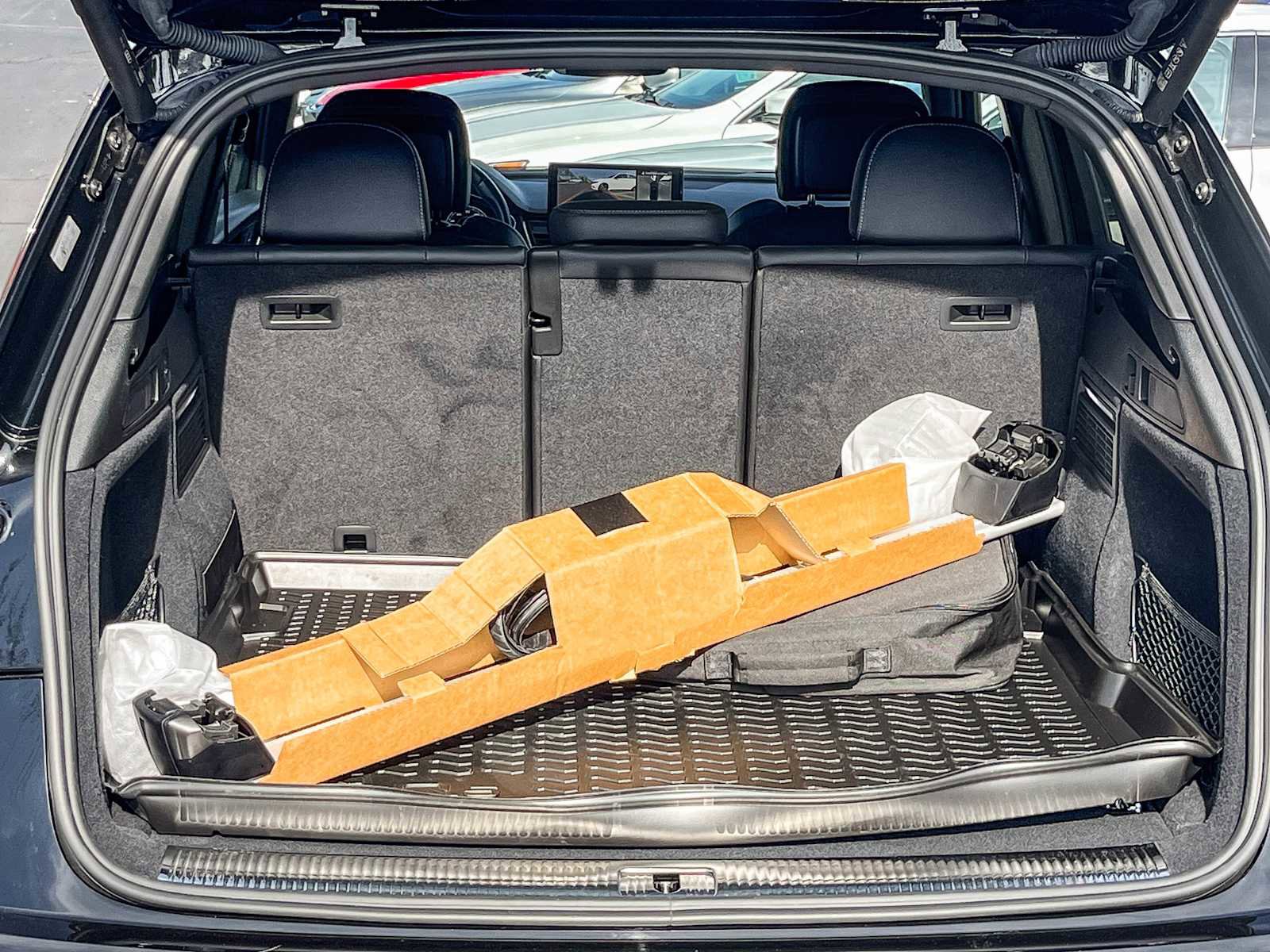 Used 2023 Audi Q5 e Premium Plus image 25