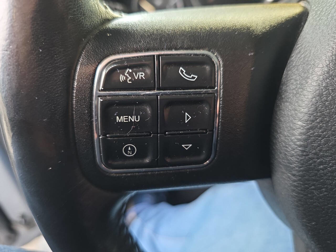 Used 2018 Jeep Wrangler Sport image 24