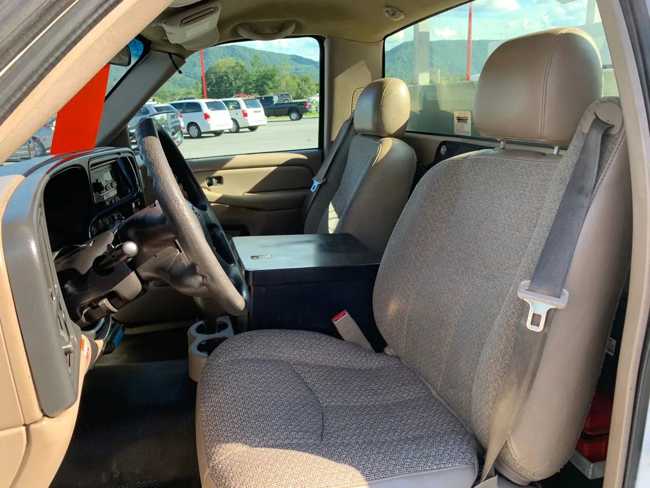 Used 2005 Chevrolet Silverado 2500 W/T RWD image 10