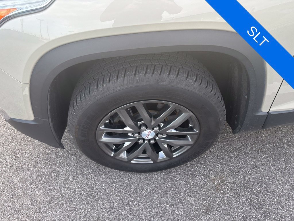 Used 2017 GMC Acadia SLT FWD image 15