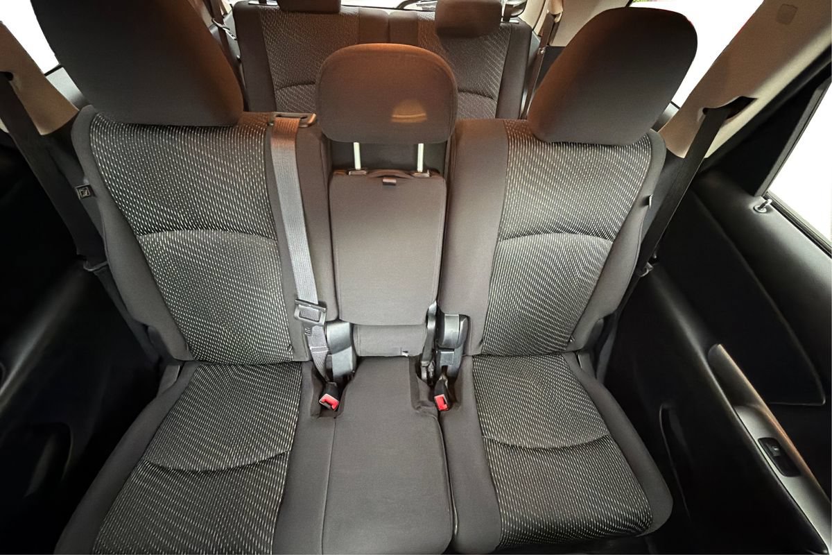 Used 2016 Dodge Journey SE w/ Flexible Seating Group FWD image 36