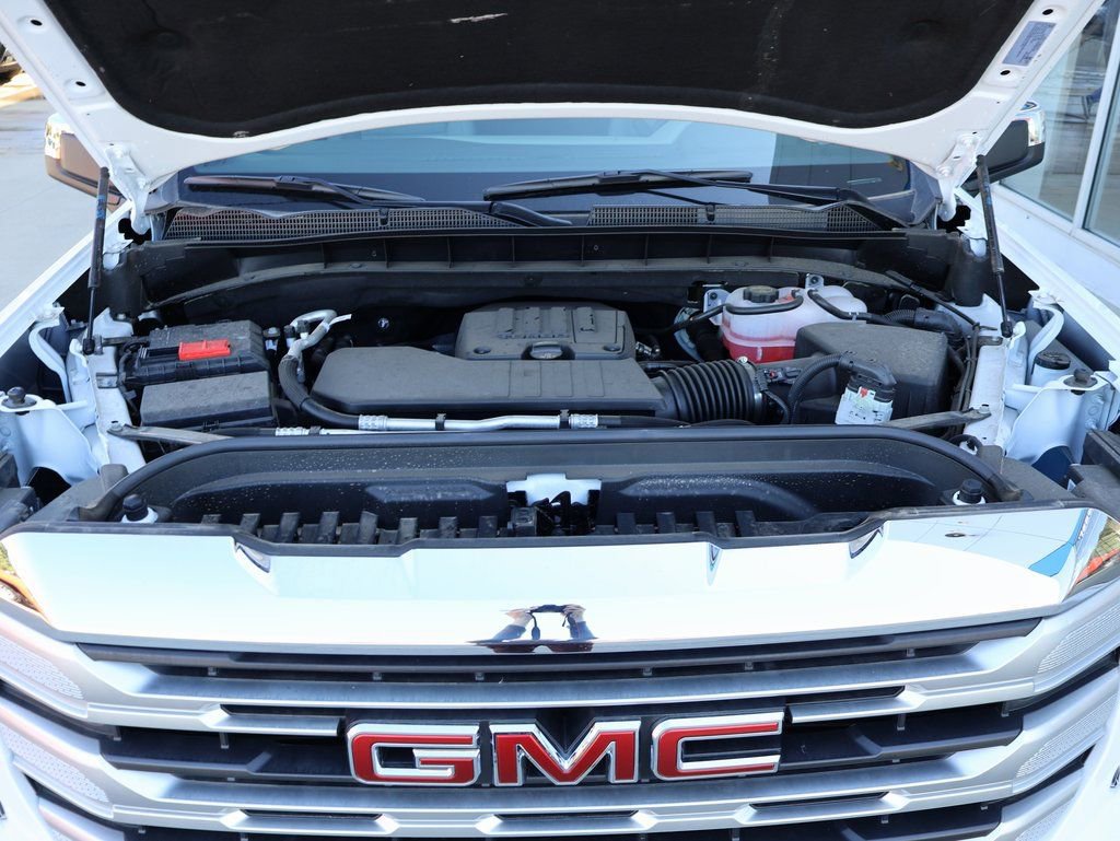 New 2025 GMC Sierra 1500 SLE image 42