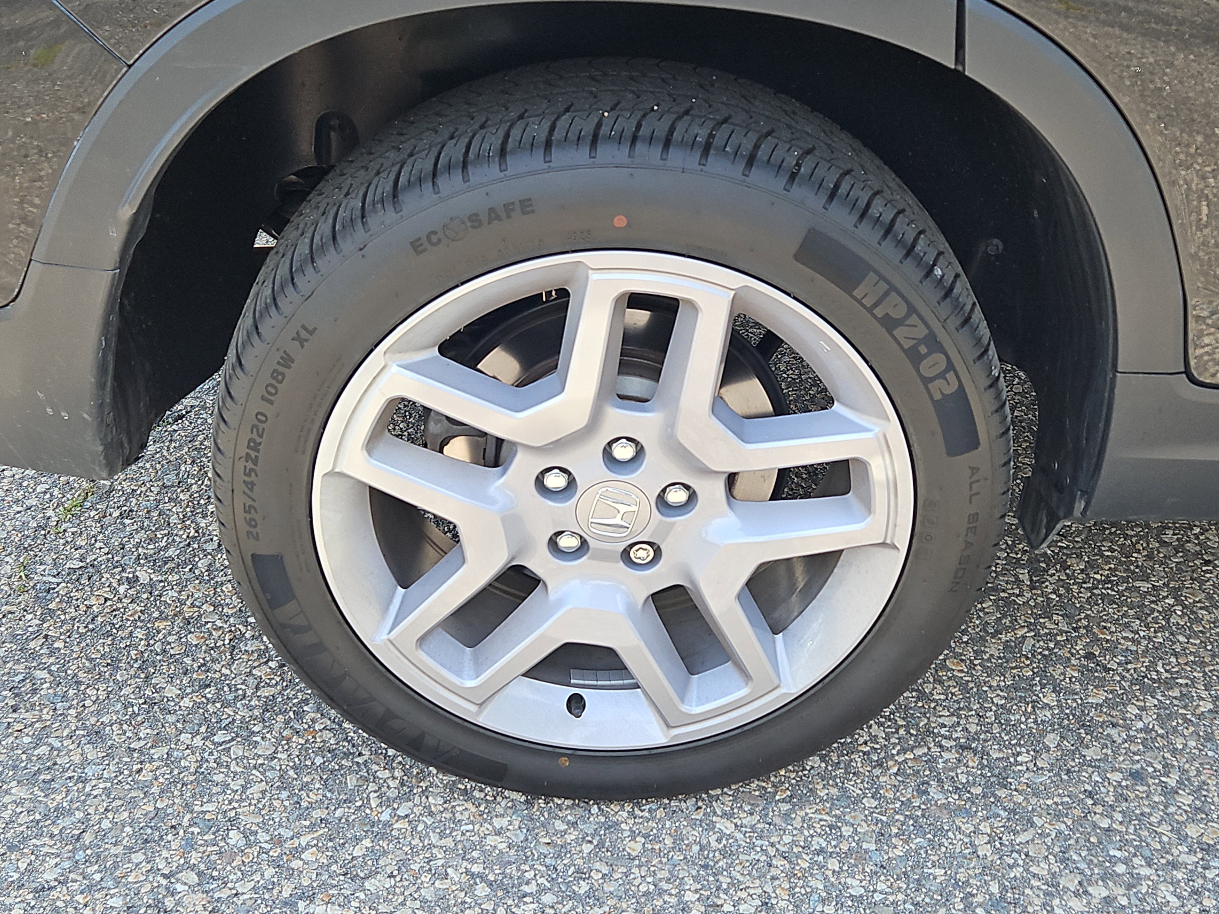 Certified 2024 Honda Passport EX-L image 4