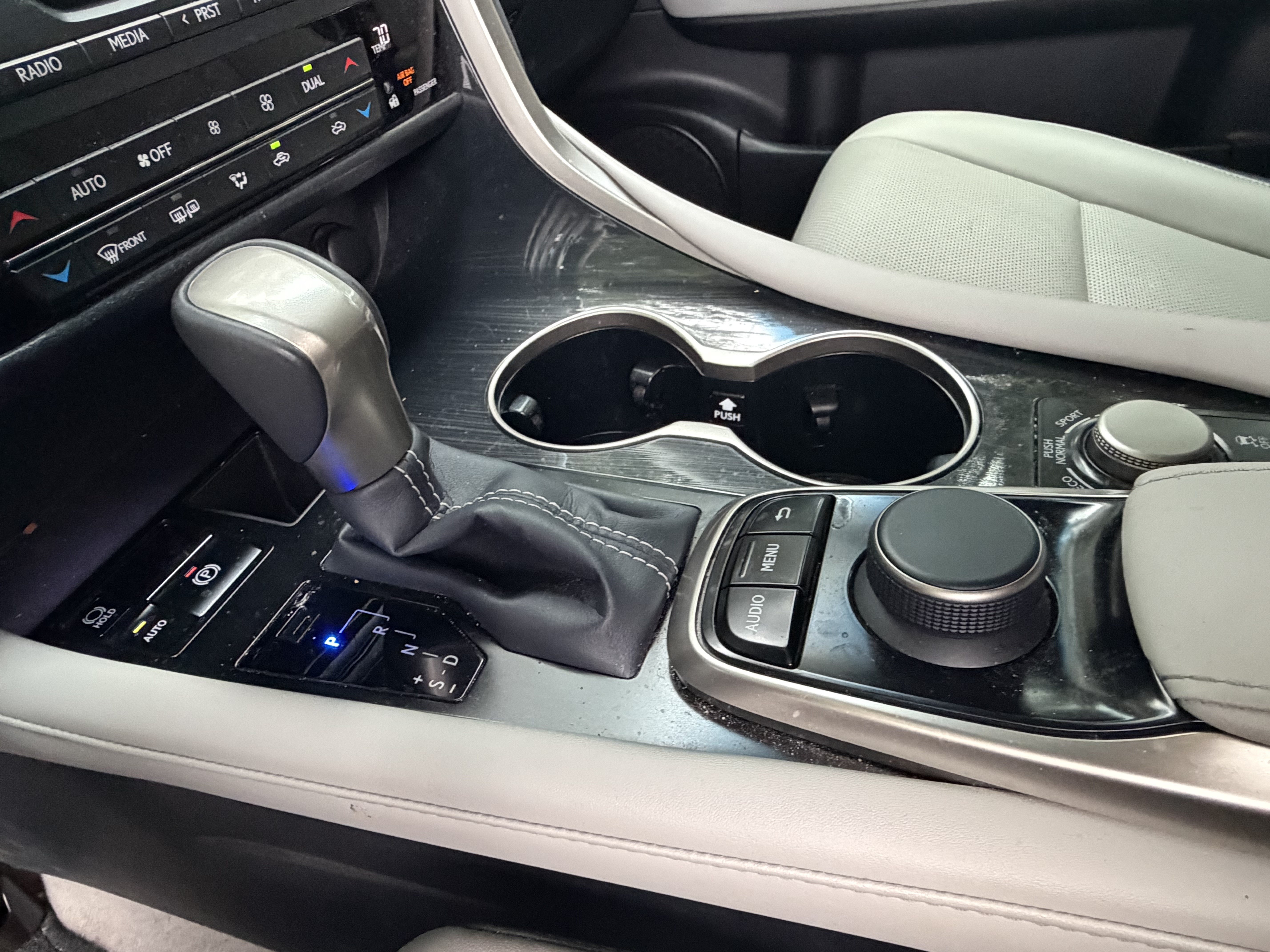 Used 2019 Lexus RX 350 FWD w/ Accessory Package image 27