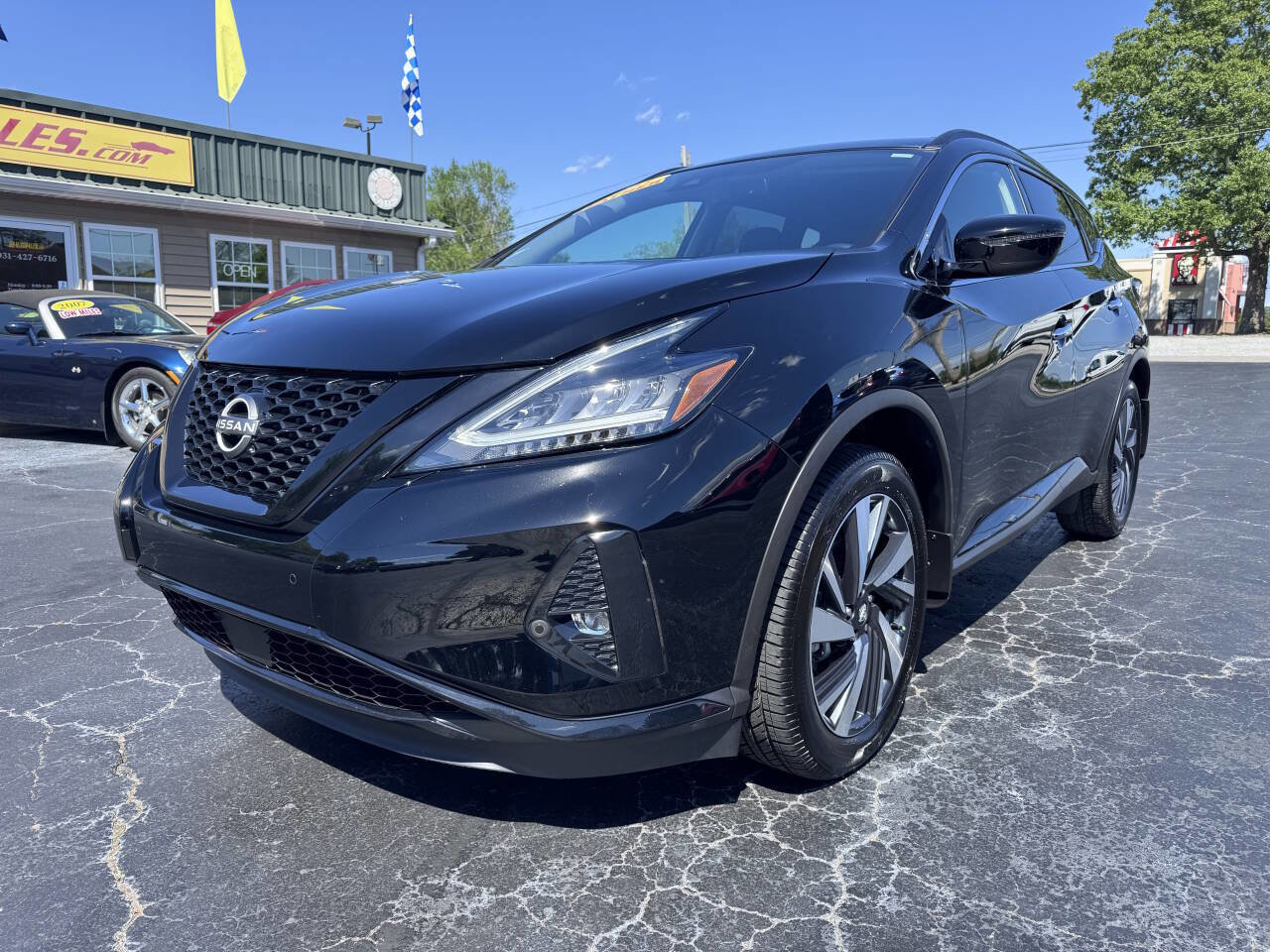 Used 2023 Nissan Murano SV w/ SV Midnight Edition Package AWD/4WD image 3