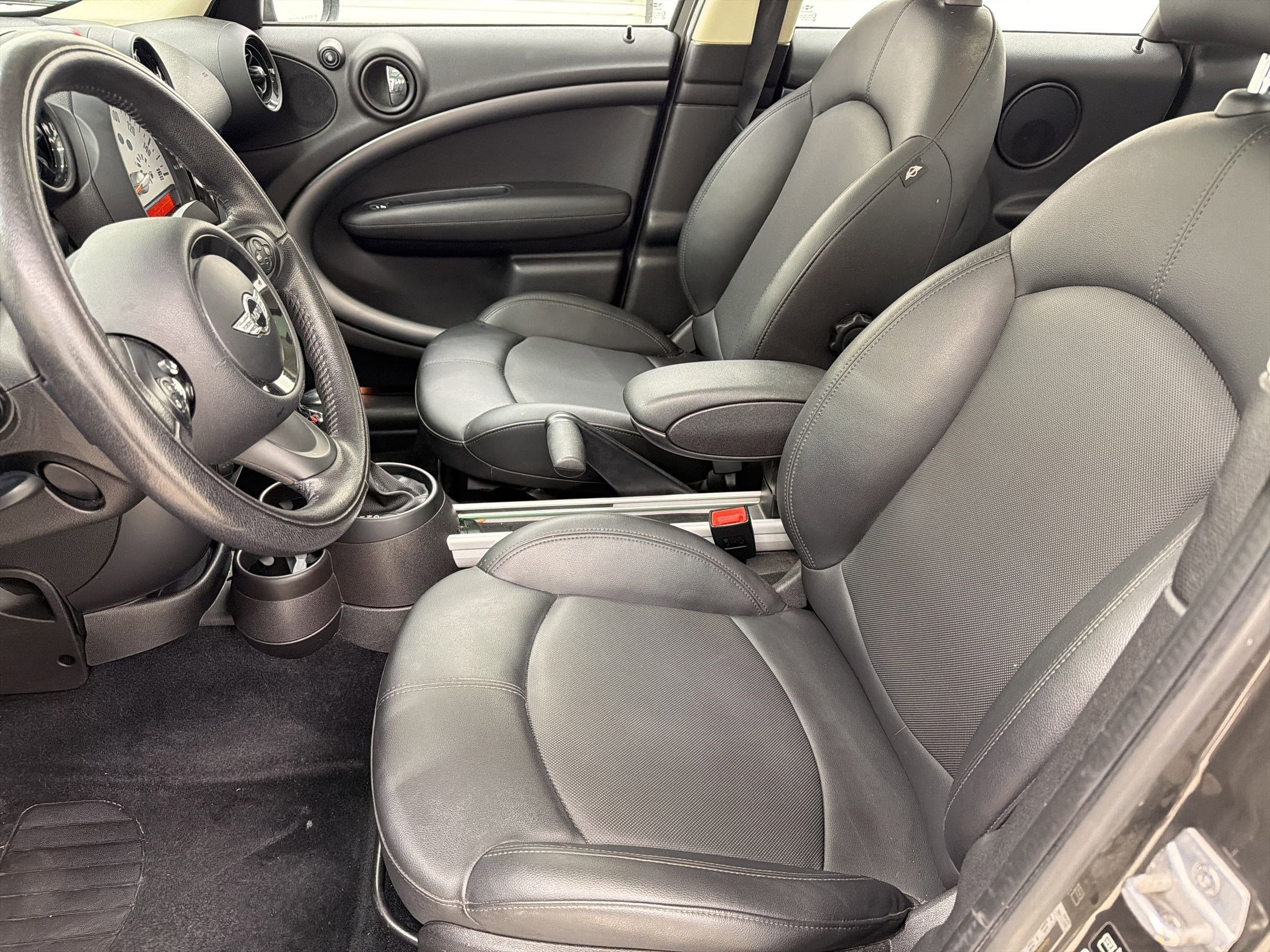 Used 2013 MINI Cooper Countryman S image 5