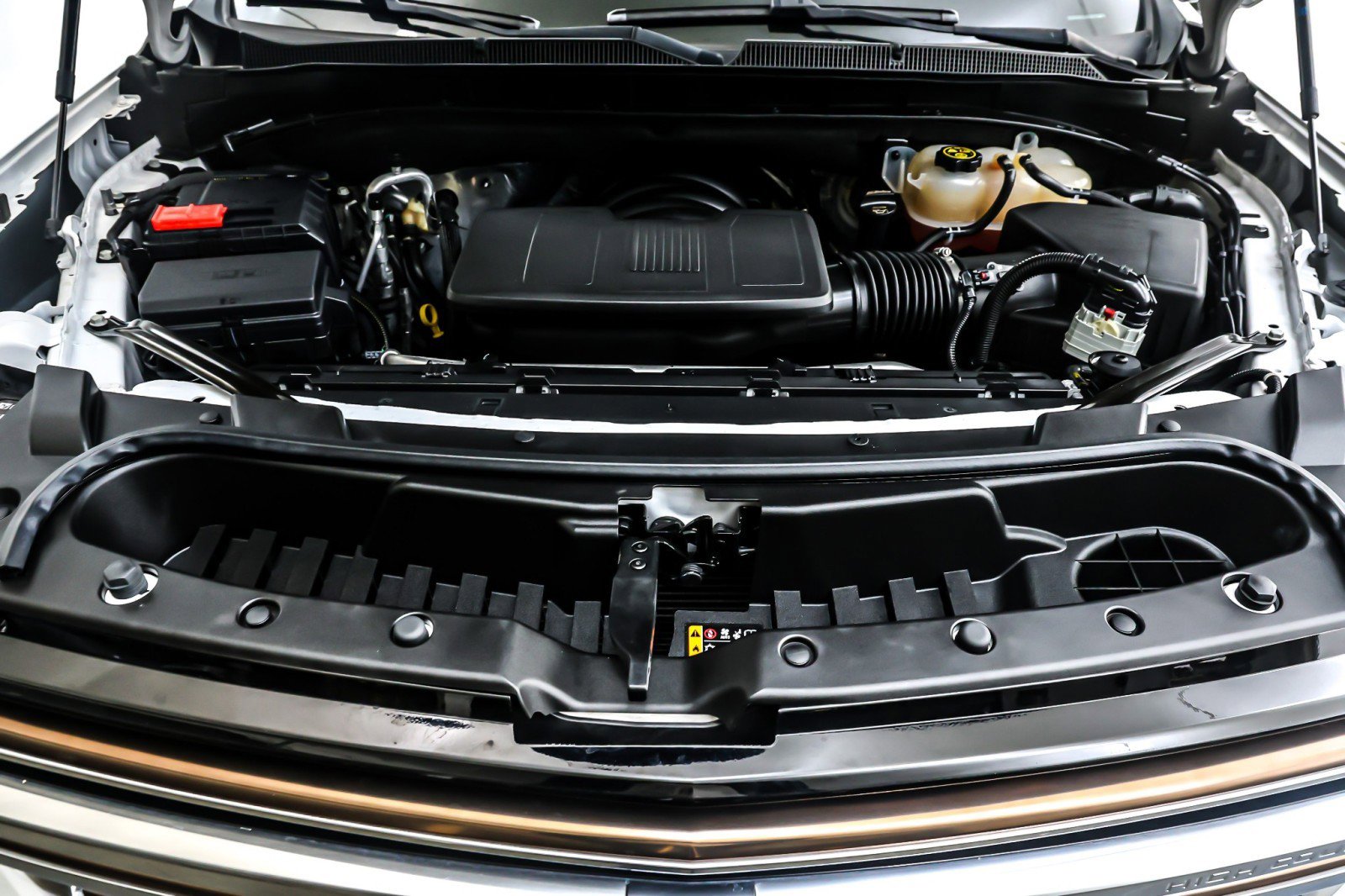 Used 2023 Chevrolet Tahoe High Country image 10