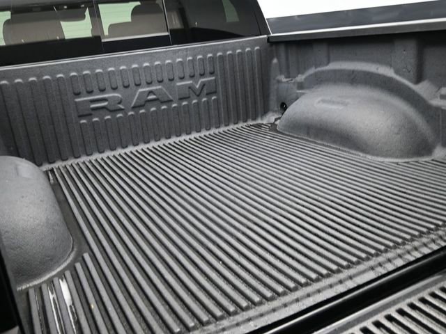 Used 2022 RAM 1500 Laramie w/ Sport Appearance Package image 18