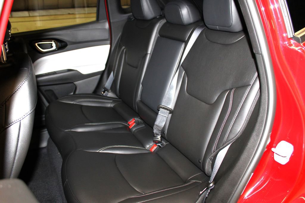 New 2026 Jeep Compass Limited image 24