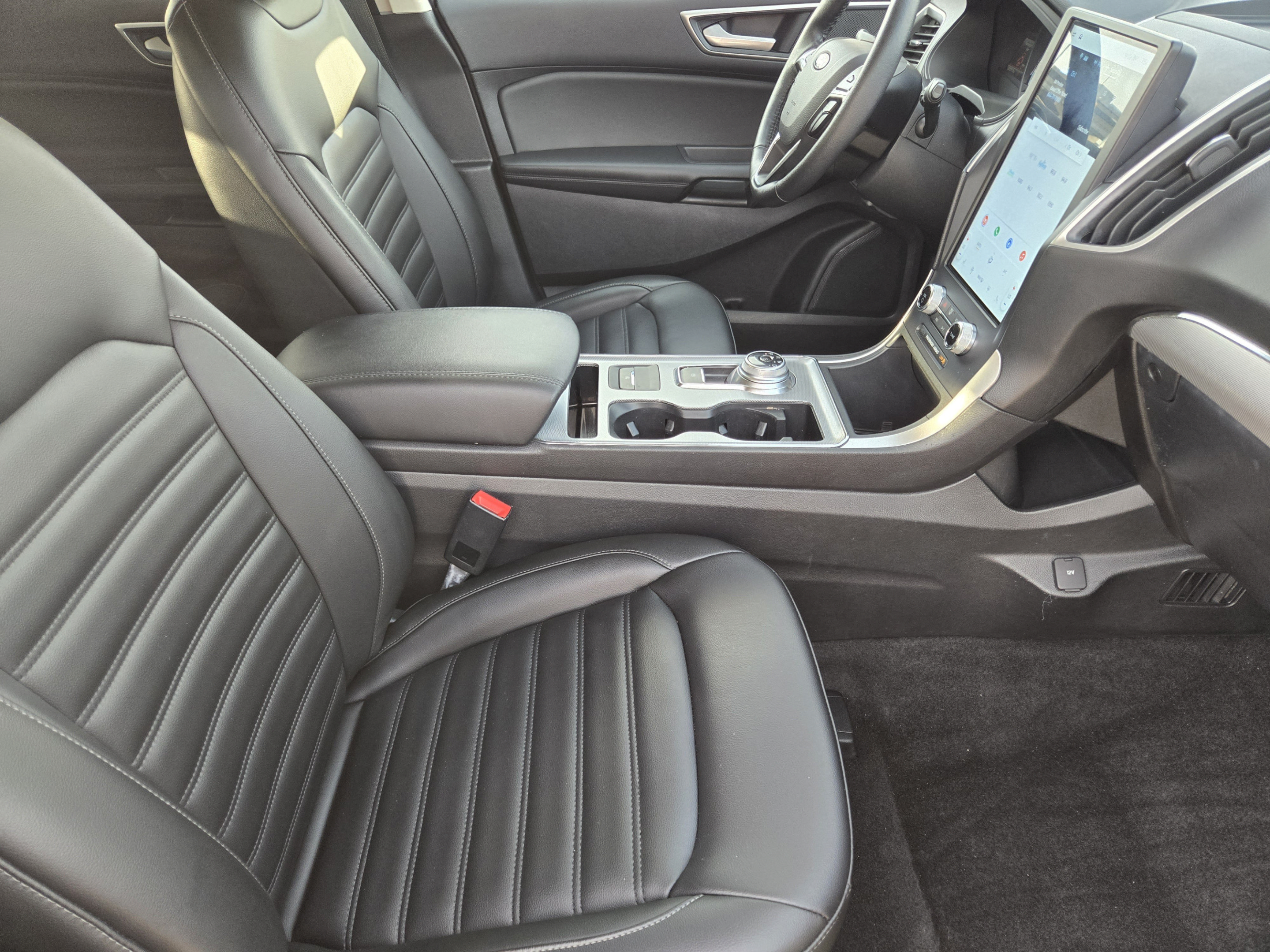 Used 2022 Ford Edge SEL w/ Convenience Package AWD/4WD image 10