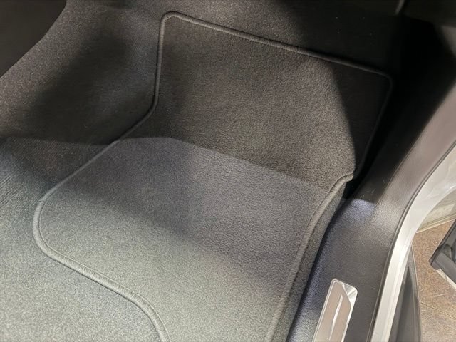 Used 2019 GMC Yukon Denali AWD/4WD image 36